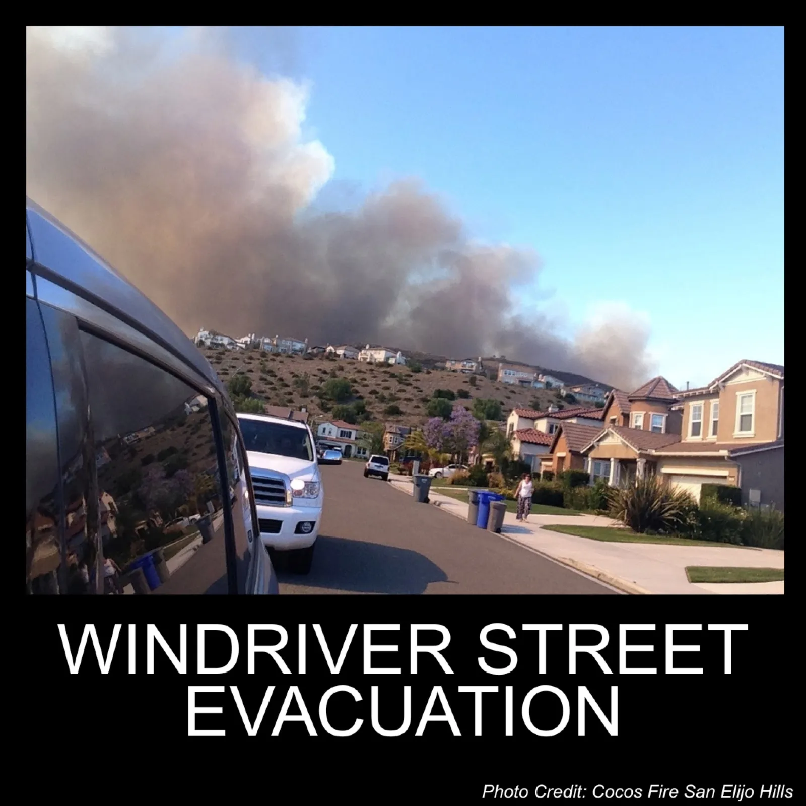 Cocos Fire evacuation on Windriver Street